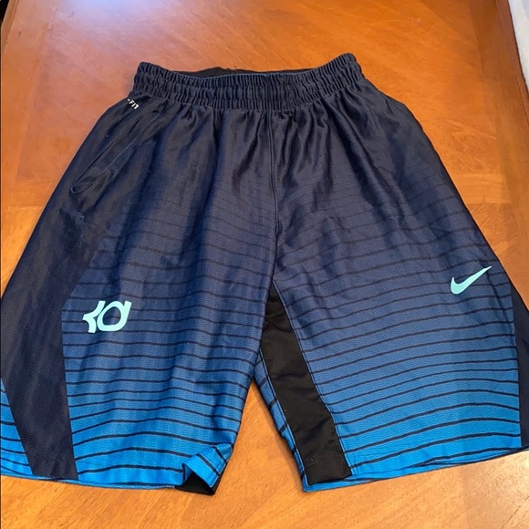 Nike Other - Nike elite kd shorts men’s small blue